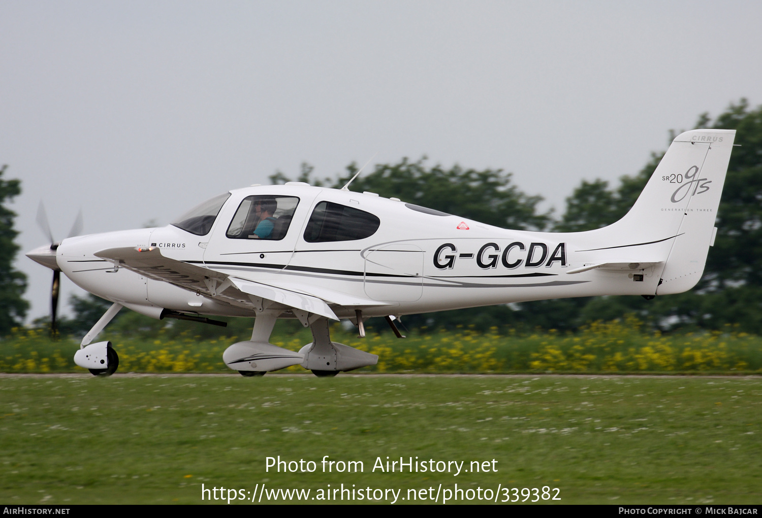 Aircraft Photo of G-GCDA | Cirrus SR-20 G3-GTS | AirHistory.net #339382