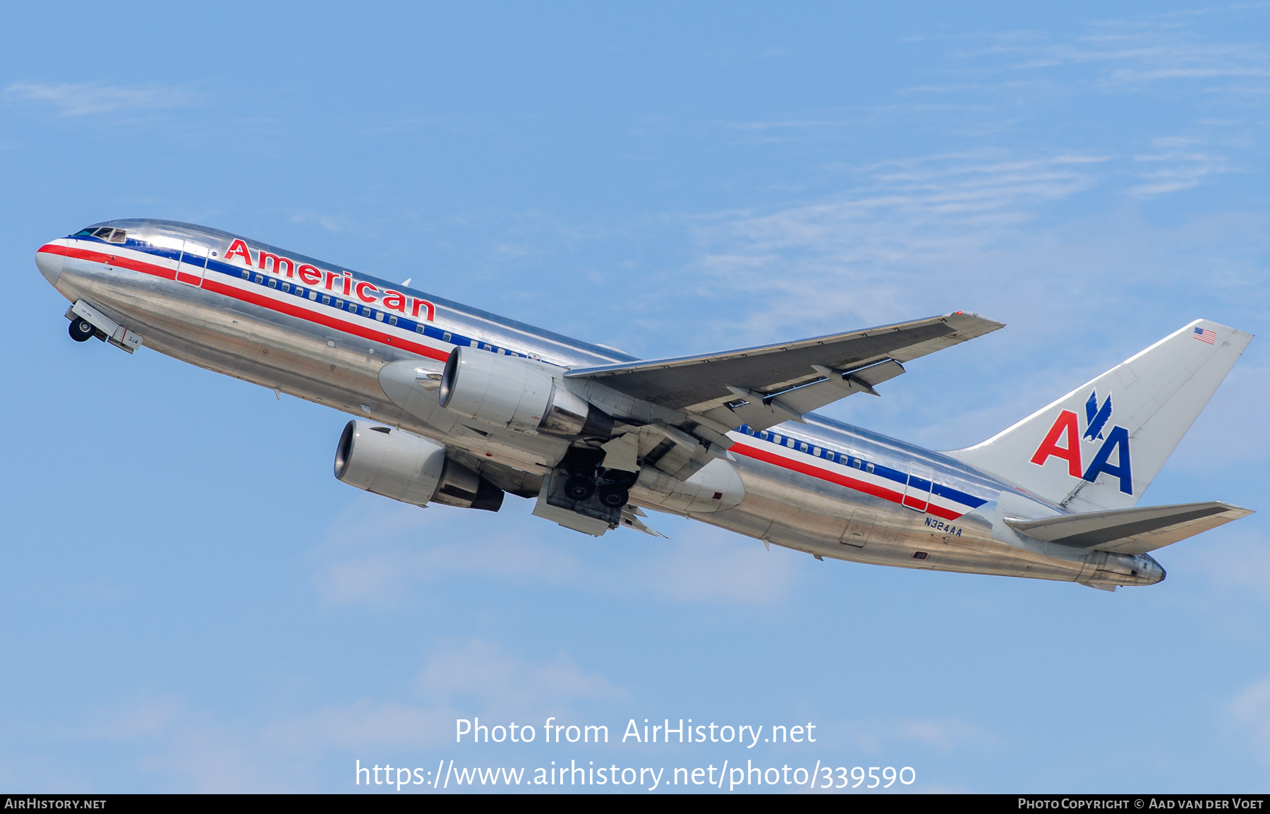 Aircraft Photo of N324AA | Boeing 767-223(ER) | American Airlines | AirHistory.net #339590