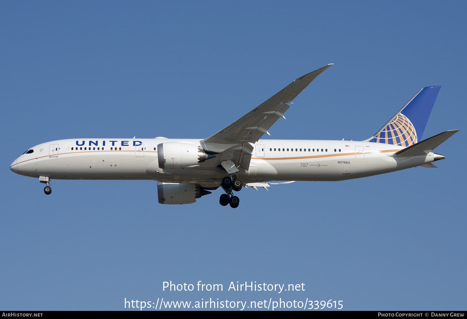 Aircraft Photo of N27965 | Boeing 787-9 Dreamliner | United Airlines | AirHistory.net #339615