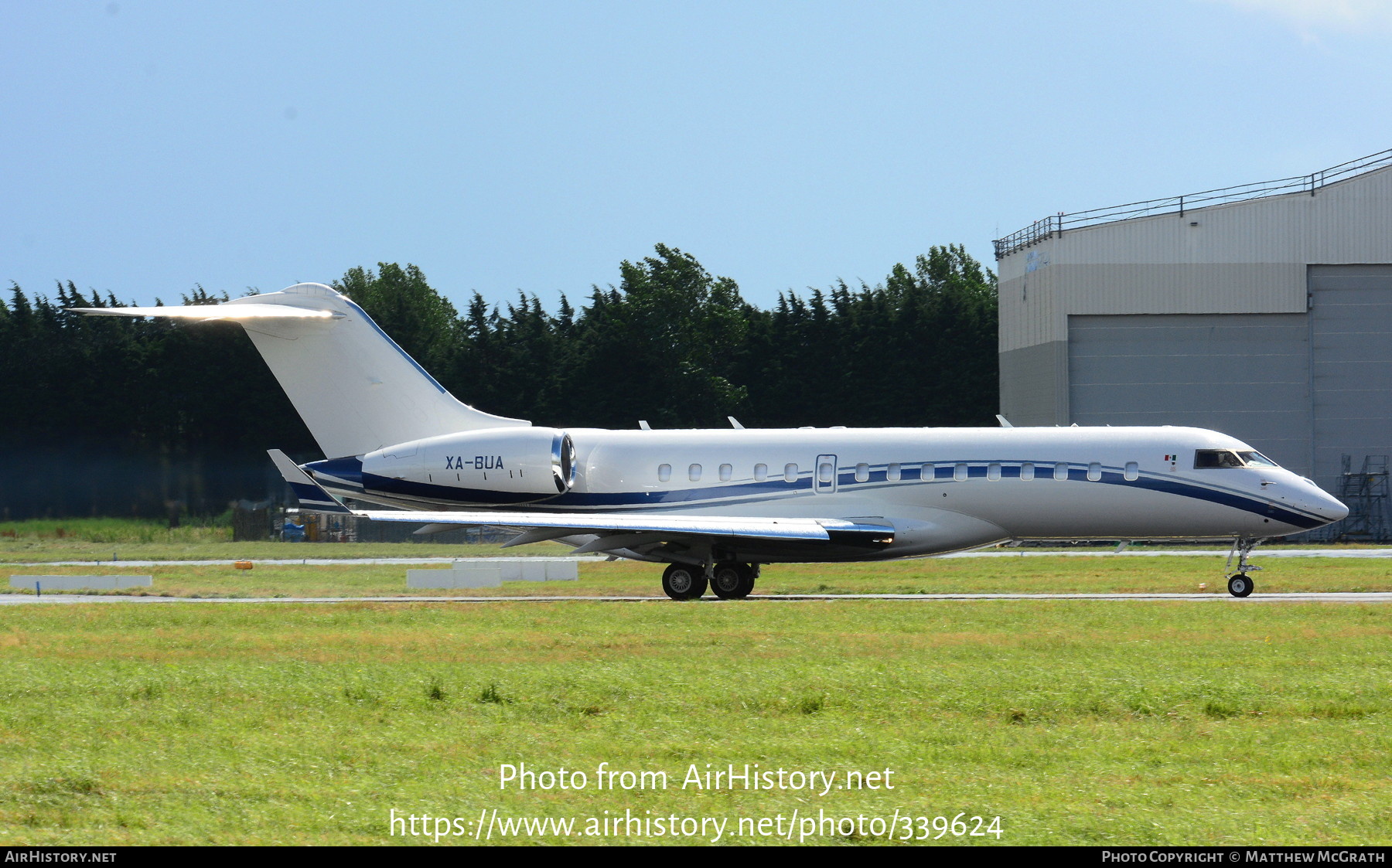 Aircraft Photo of XA-BUA | Bombardier Global 6000 (BD-700-1A10) | AirHistory.net #339624