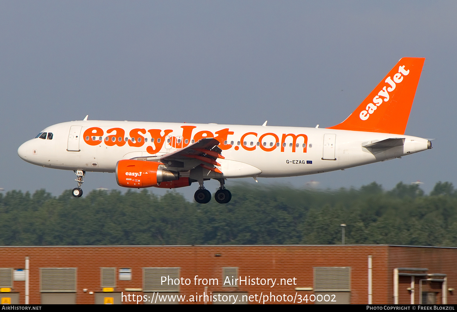 Aircraft Photo of G-EZAG | Airbus A319-111 | EasyJet | AirHistory.net #340002