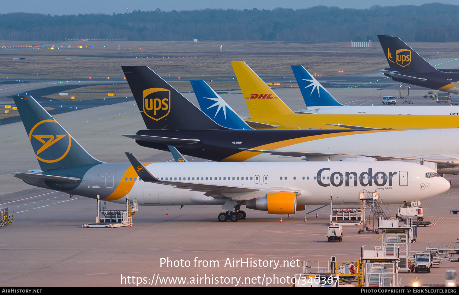 Aircraft Photo of D-ABUA | Boeing 767-330/ER | Condor Flugdienst | AirHistory.net #340367