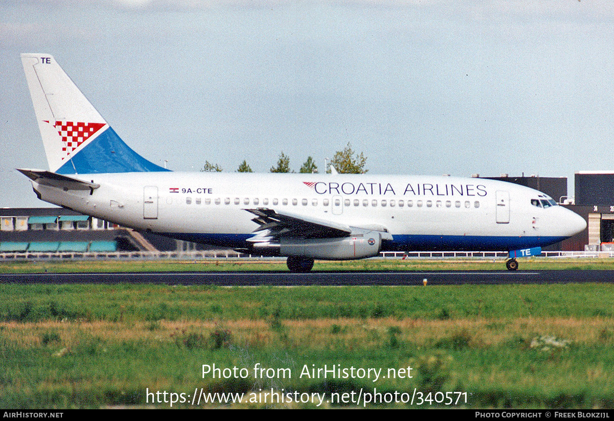 Aircraft Photo of 9A-CTE | Boeing 737-230/Adv | Croatia Airlines | AirHistory.net #340571