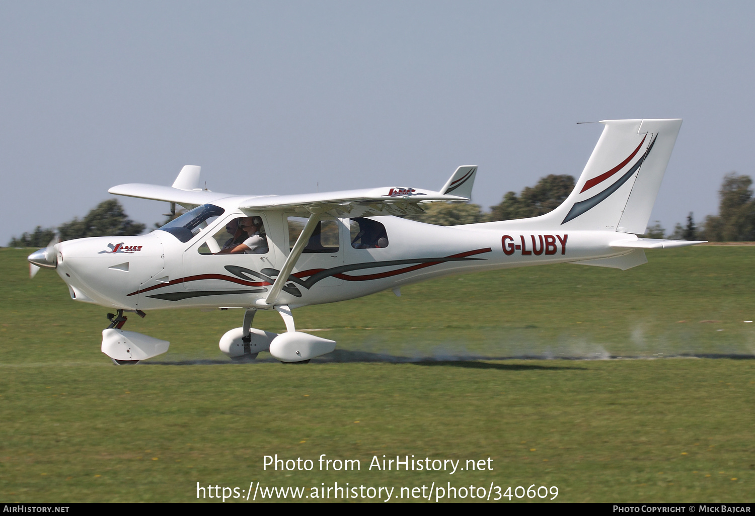 Aircraft Photo of G-LUBY | Jabiru J430 | AirHistory.net #340609