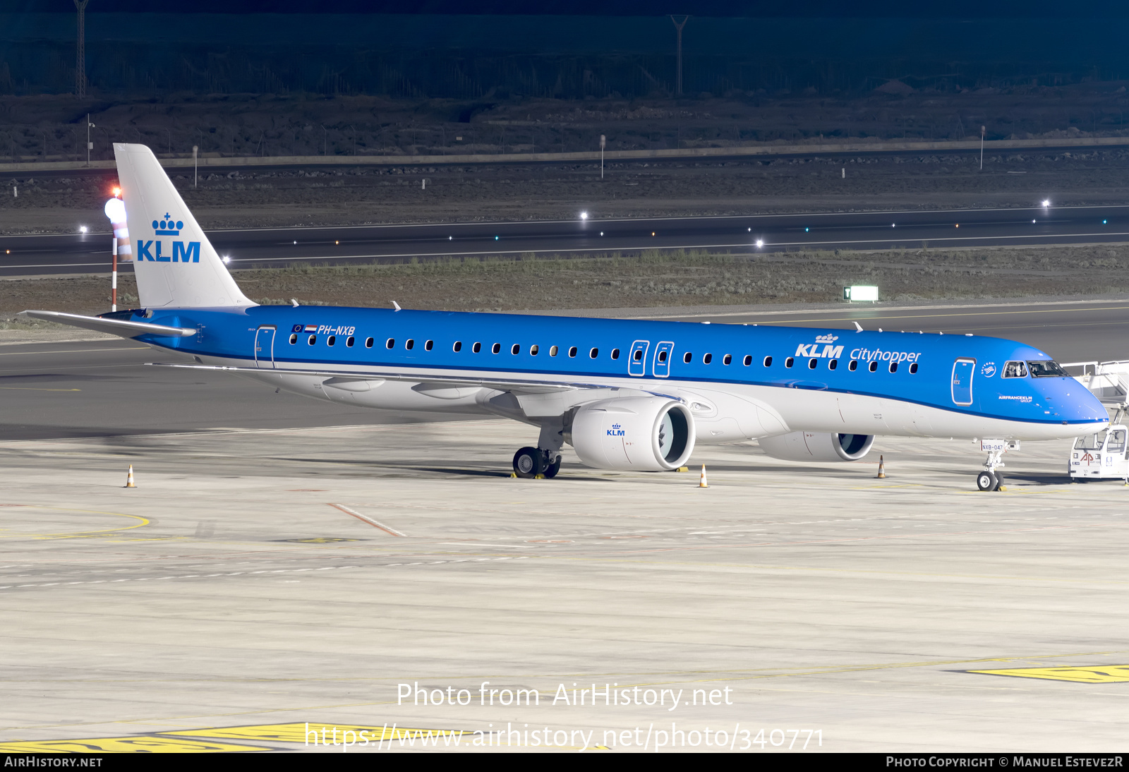 Aircraft Photo of PH-NXB | Embraer 195-E2 (ERJ-190-400) | KLM Cityhopper | AirHistory.net #340771