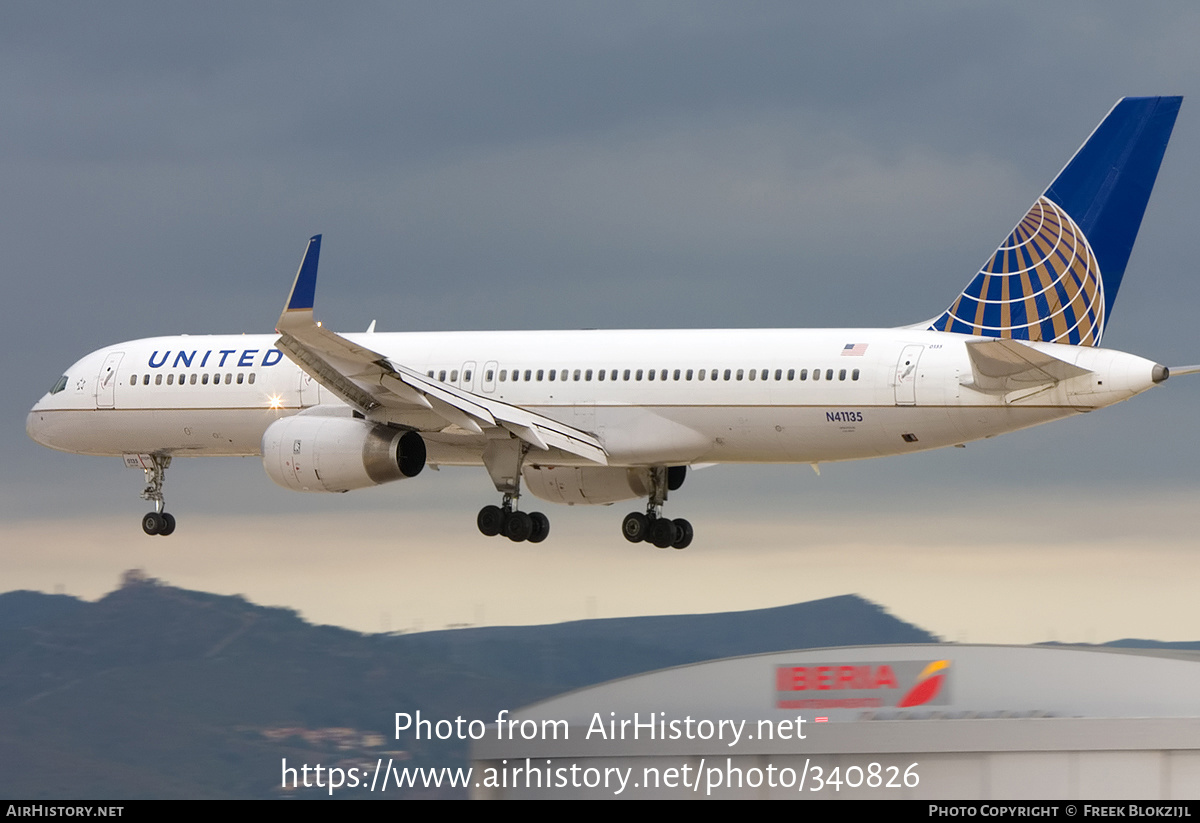 Aircraft Photo of N41135 | Boeing 757-224 | United Airlines | AirHistory.net #340826