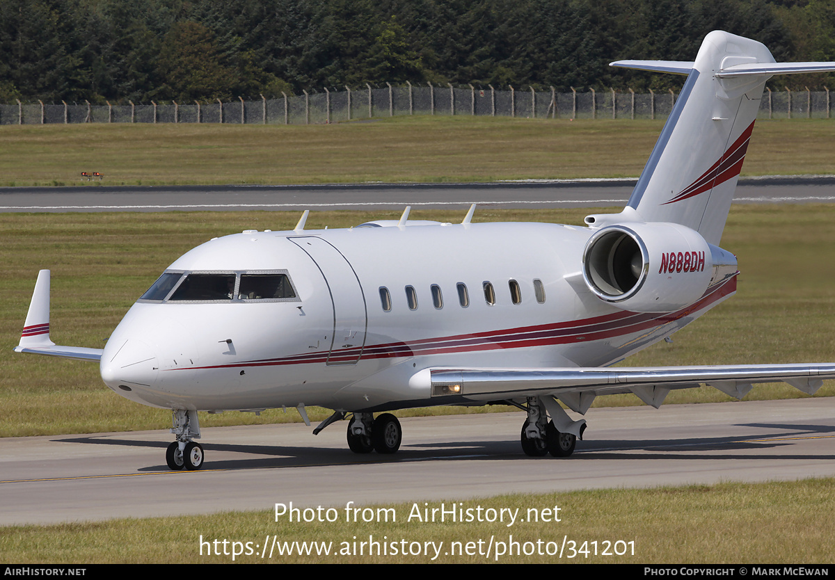 Aircraft Photo of N888DH | Canadair Challenger 604 (CL-600-2B16) | AirHistory.net #341201