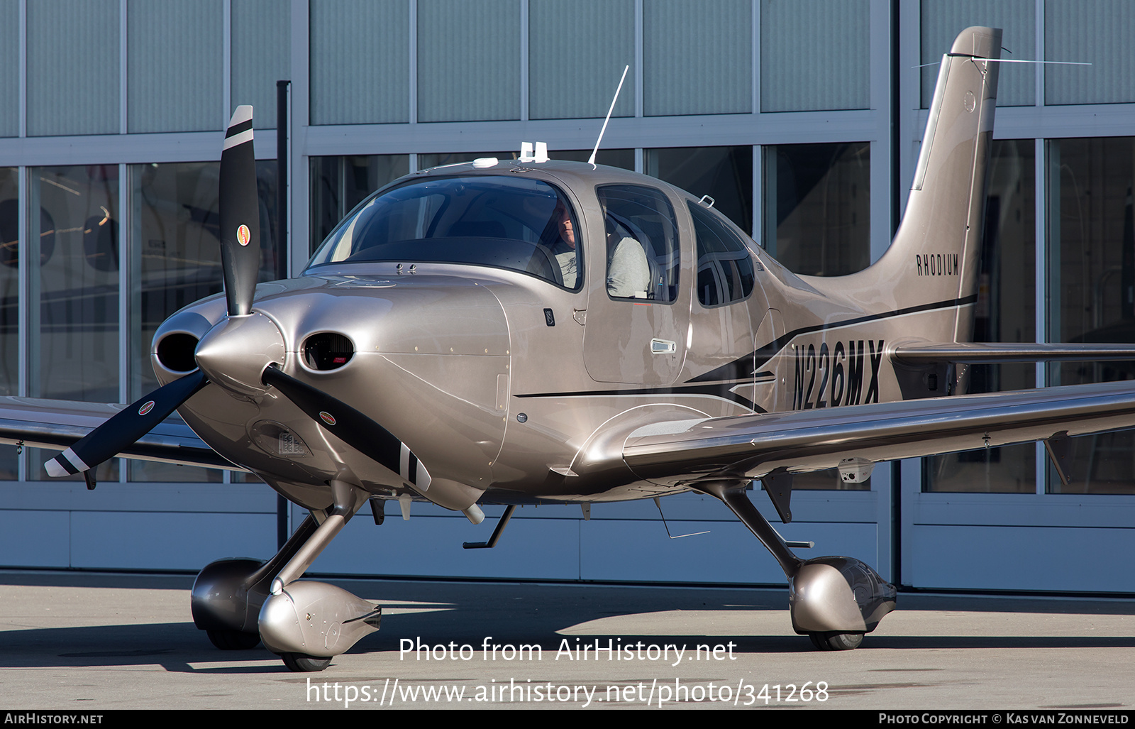 Aircraft Photo of N226MX | Cirrus SR-22 G6-GTS Rhodium | AirHistory.net #341268