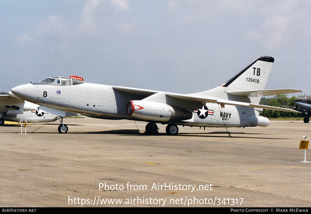 Aircraft Photo of 135418 | Douglas A-3A Skywarrior | USA - Navy | AirHistory.net #341317