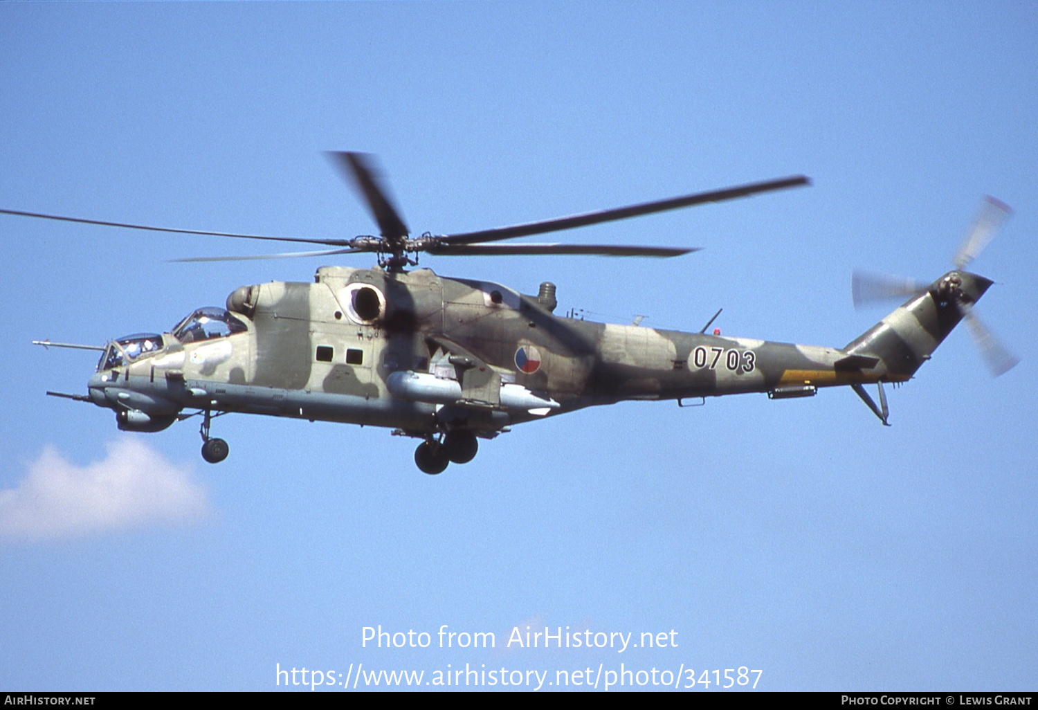 Aircraft Photo of 0703 | Mil Mi-24V | Czechia - Air Force | AirHistory.net #341587