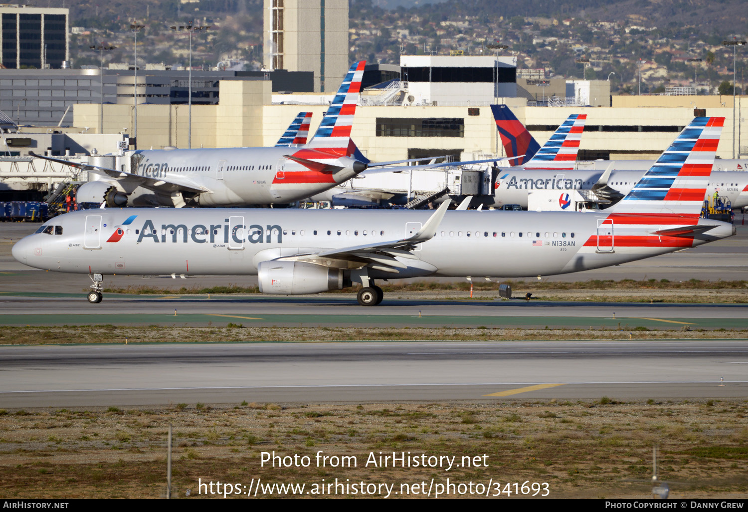 Aircraft Photo of N138AN | Airbus A321-231 | American Airlines | AirHistory.net #341693