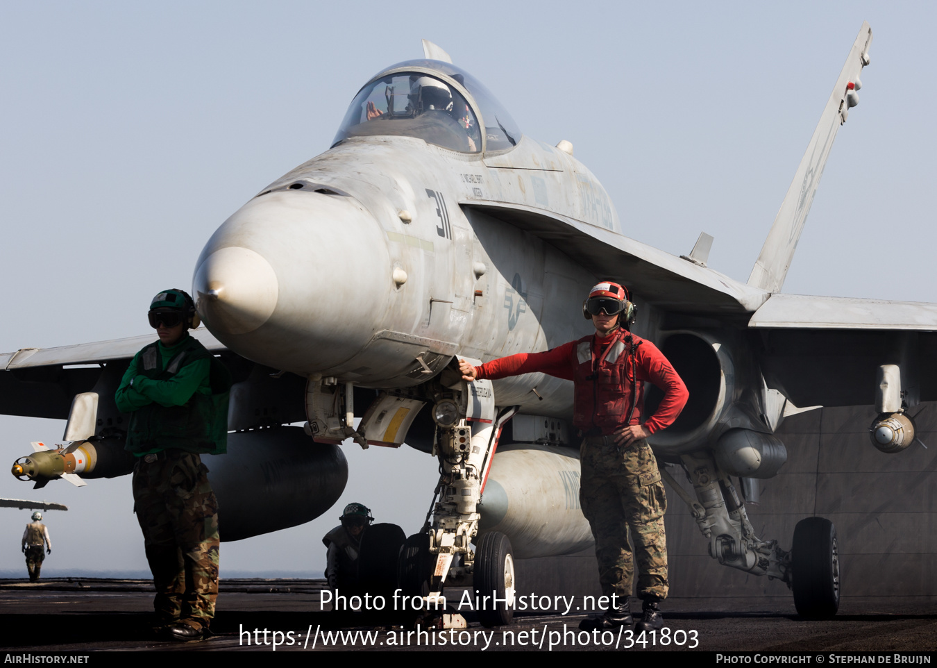 Aircraft Photo of 163772 | McDonnell Douglas F/A-18C Hornet | USA - Navy | AirHistory.net #341803