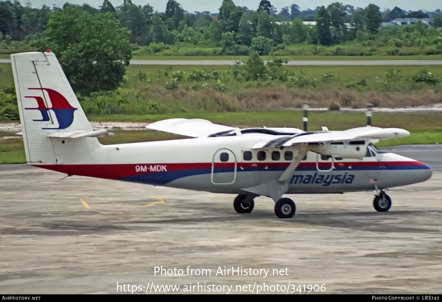 Aircraft Photo of 9M-MDK | De Havilland Canada DHC-6-300 Twin Otter | Malaysia Airlines | AirHistory.net #341906