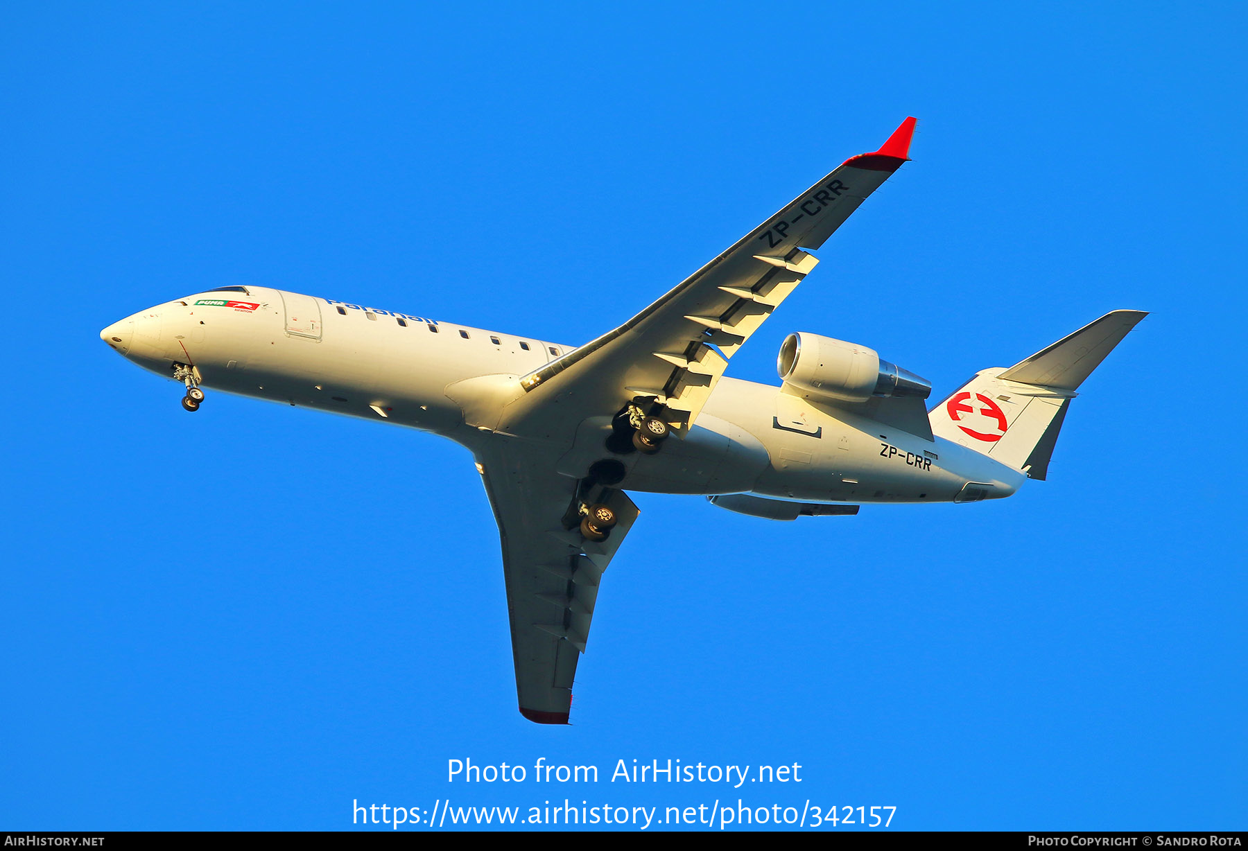 Aircraft Photo of ZP-CRR | Bombardier CRJ-200ER (CL-600-2B19) | Paranair | AirHistory.net #342157