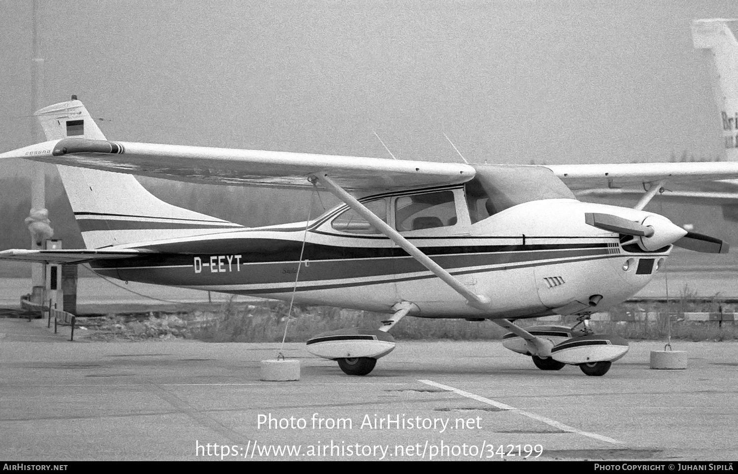 Aircraft Photo of D-EEYT | Cessna 182P Skylane II | AirHistory.net #342199