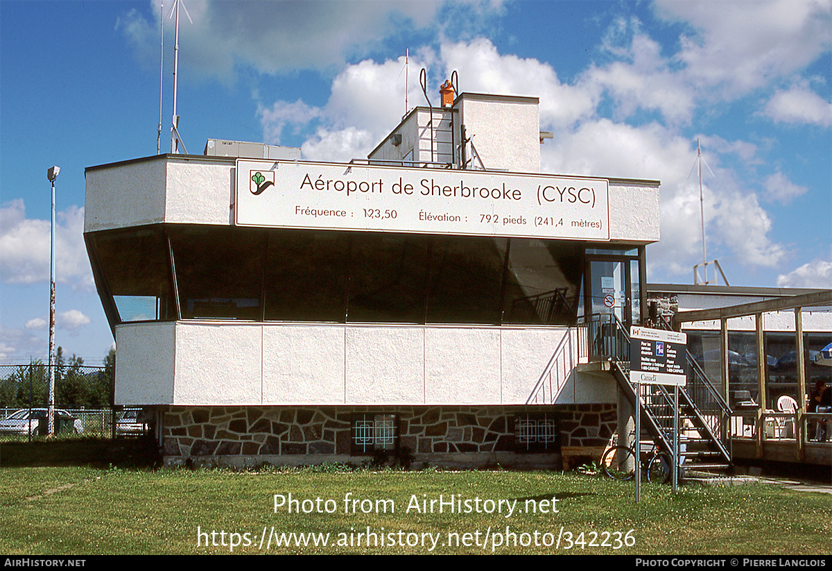 Airport photo of Sherbrooke (CYSC / YSC) in Quebec, Canada | AirHistory.net #342236