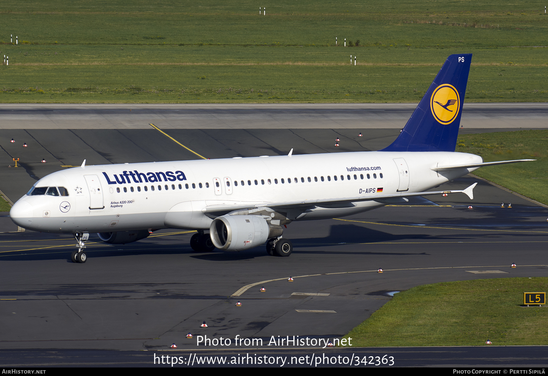 Aircraft Photo of D-AIPS | Airbus A320-211 | Lufthansa | AirHistory.net #342363