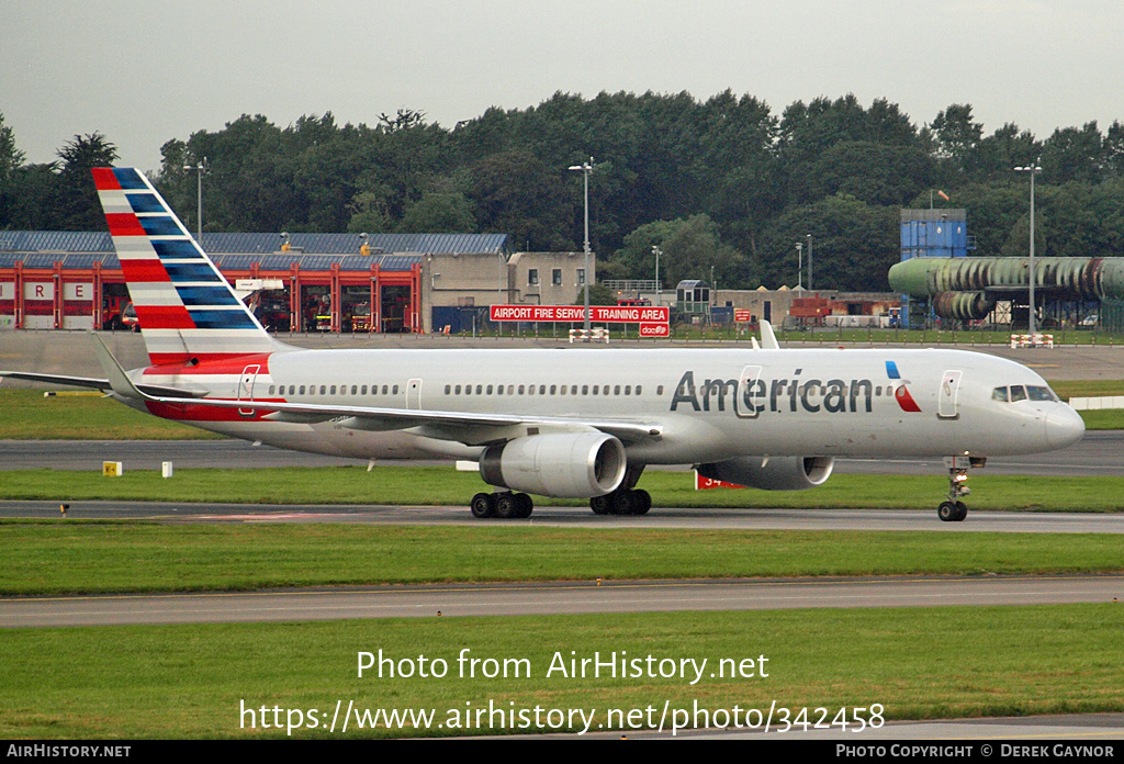 Aircraft Photo of N938UW | Boeing 757-2B7 | American Airlines | AirHistory.net #342458