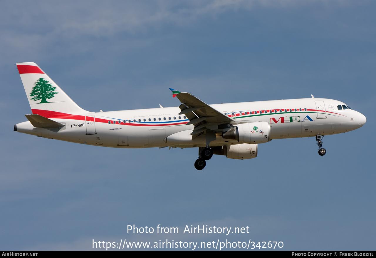 Aircraft Photo of T7-MRB | Airbus A320-214 | MEA - Middle East Airlines | AirHistory.net #342670