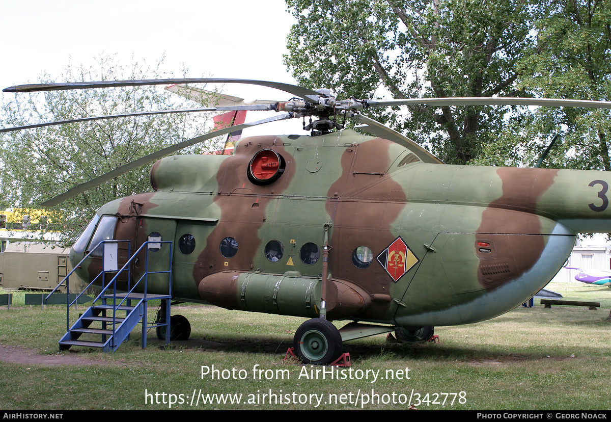 Aircraft Photo of 390 | Mil Mi-8T | East Germany - Air Force | AirHistory.net #342778