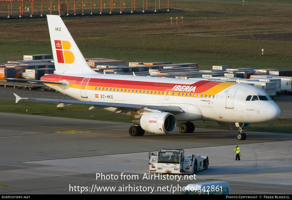 Aircraft Photo of EC-HKO | Airbus A319-111 | Iberia | AirHistory.net #342861