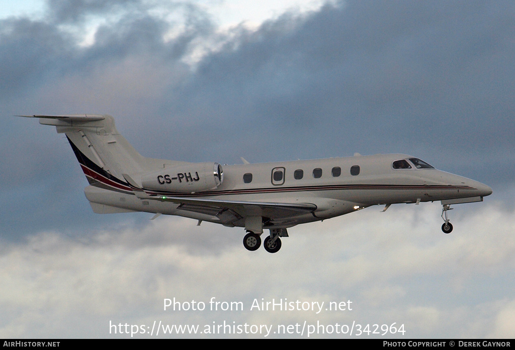 Aircraft Photo of CS-PHJ | Embraer EMB-505 Phenom 300 | AirHistory.net #342964