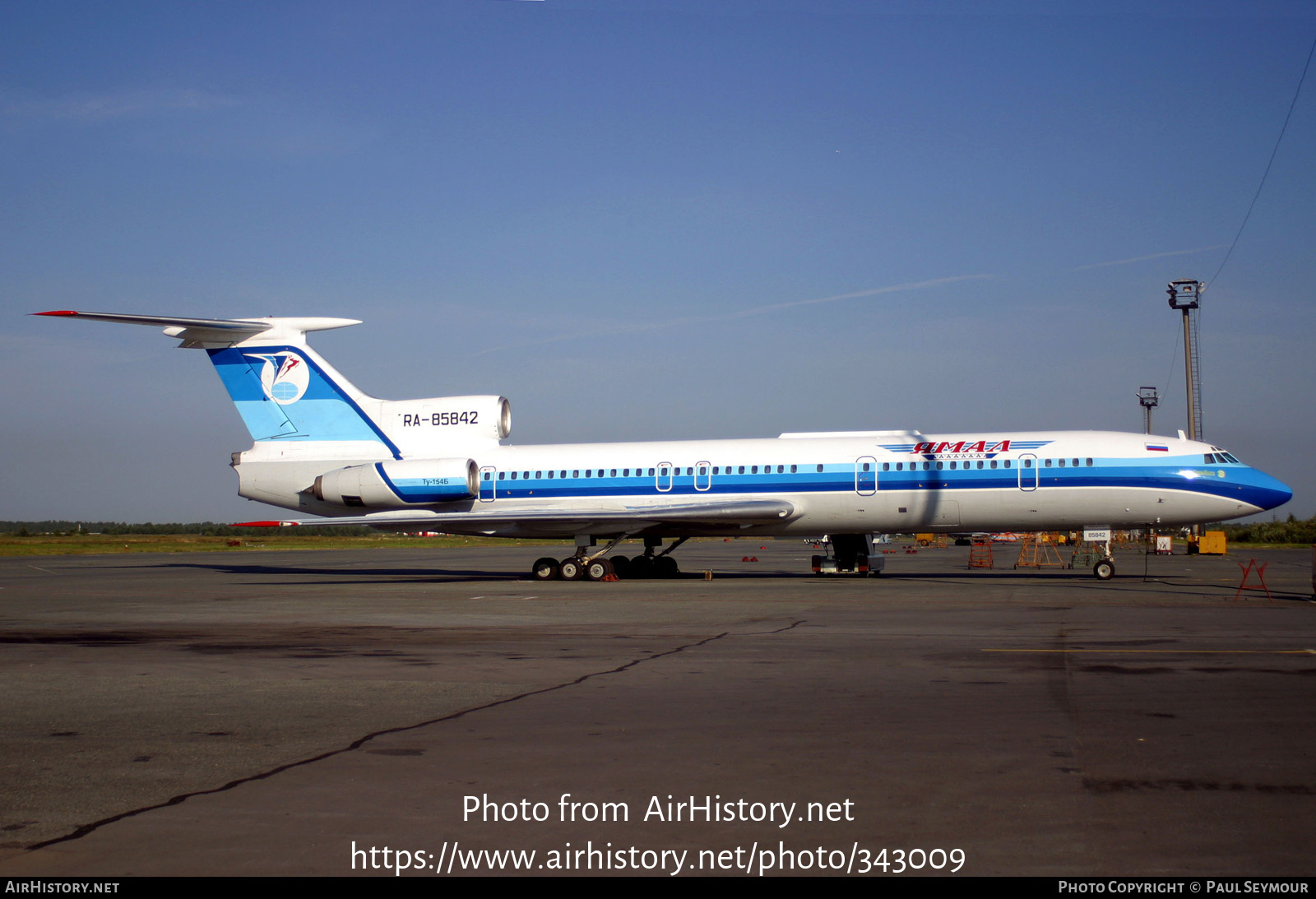 Aircraft Photo of RA-85842 | Tupolev Tu-154B-2 | Yamal Airlines | AirHistory.net #343009