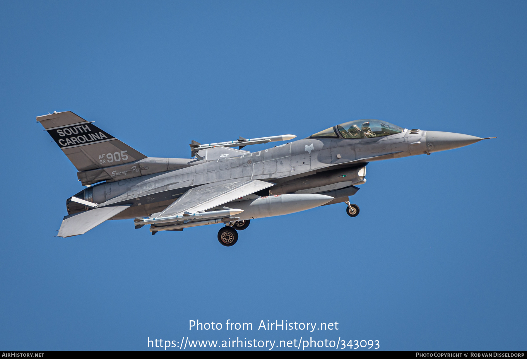 Aircraft Photo of 92-3905 / AF92-905 | Lockheed Martin F-16CM Fighting Falcon | USA - Air Force | AirHistory.net #343093