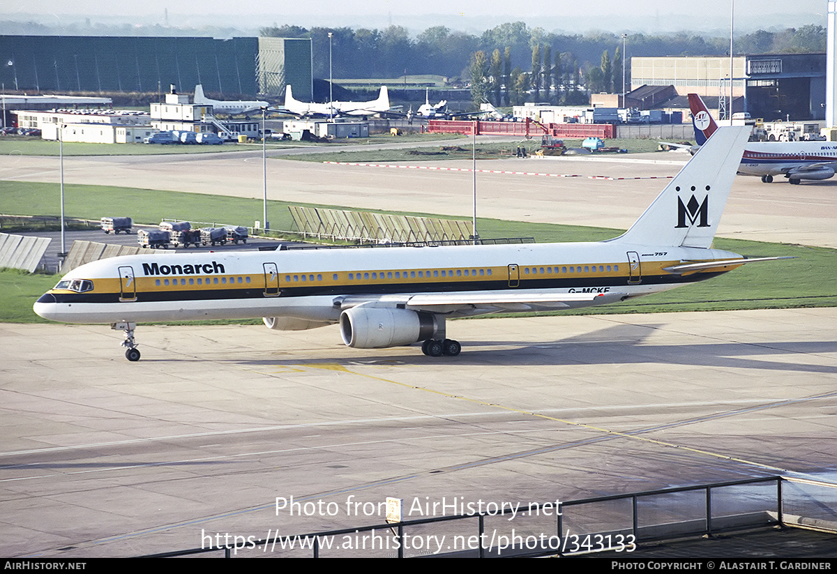 Aircraft Photo of G-MCKE | Boeing 757-28A | Monarch Airlines | AirHistory.net #343133