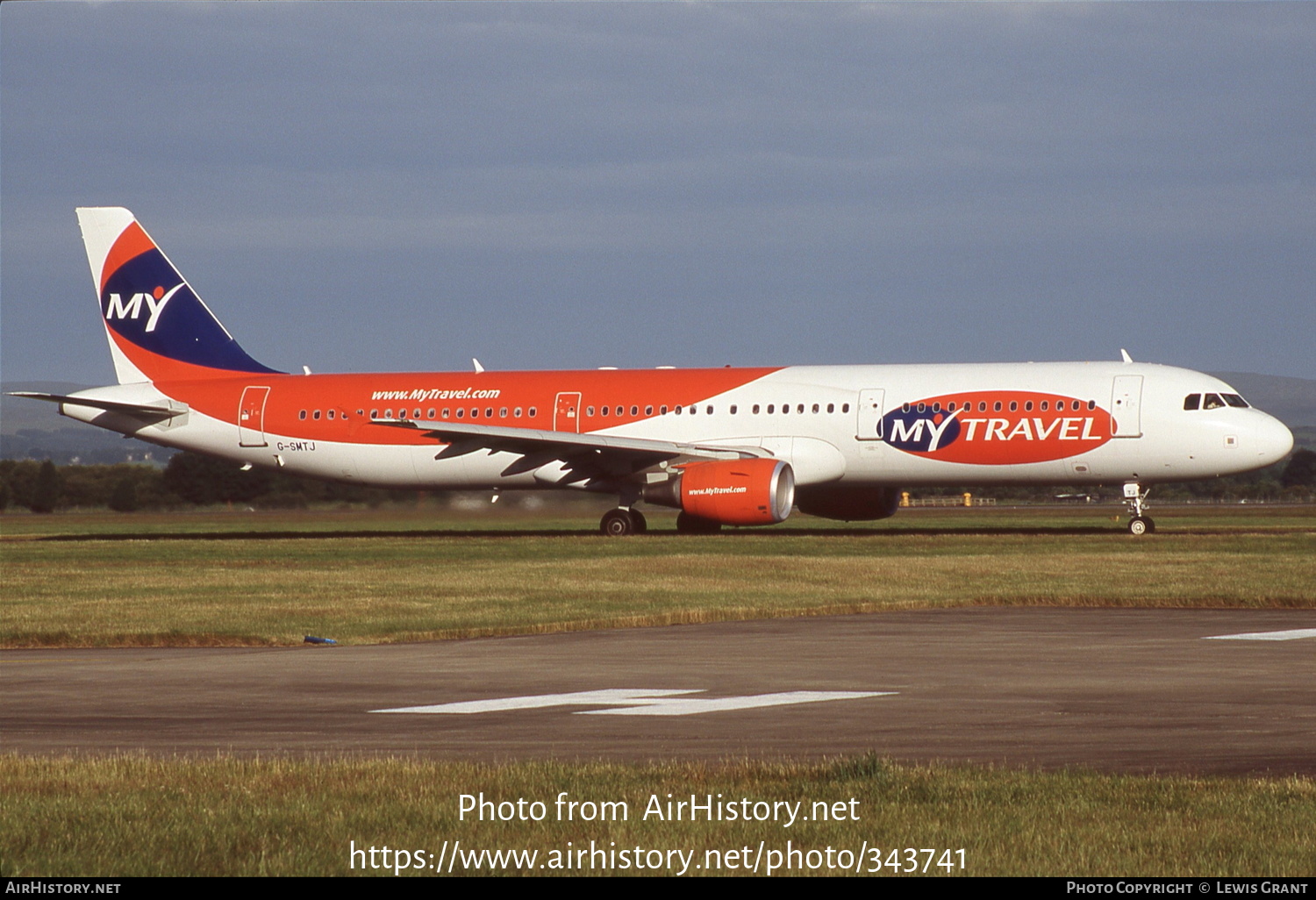 Aircraft Photo of G-SMTJ | Airbus A321-211 | MyTravel Airways | AirHistory.net #343741