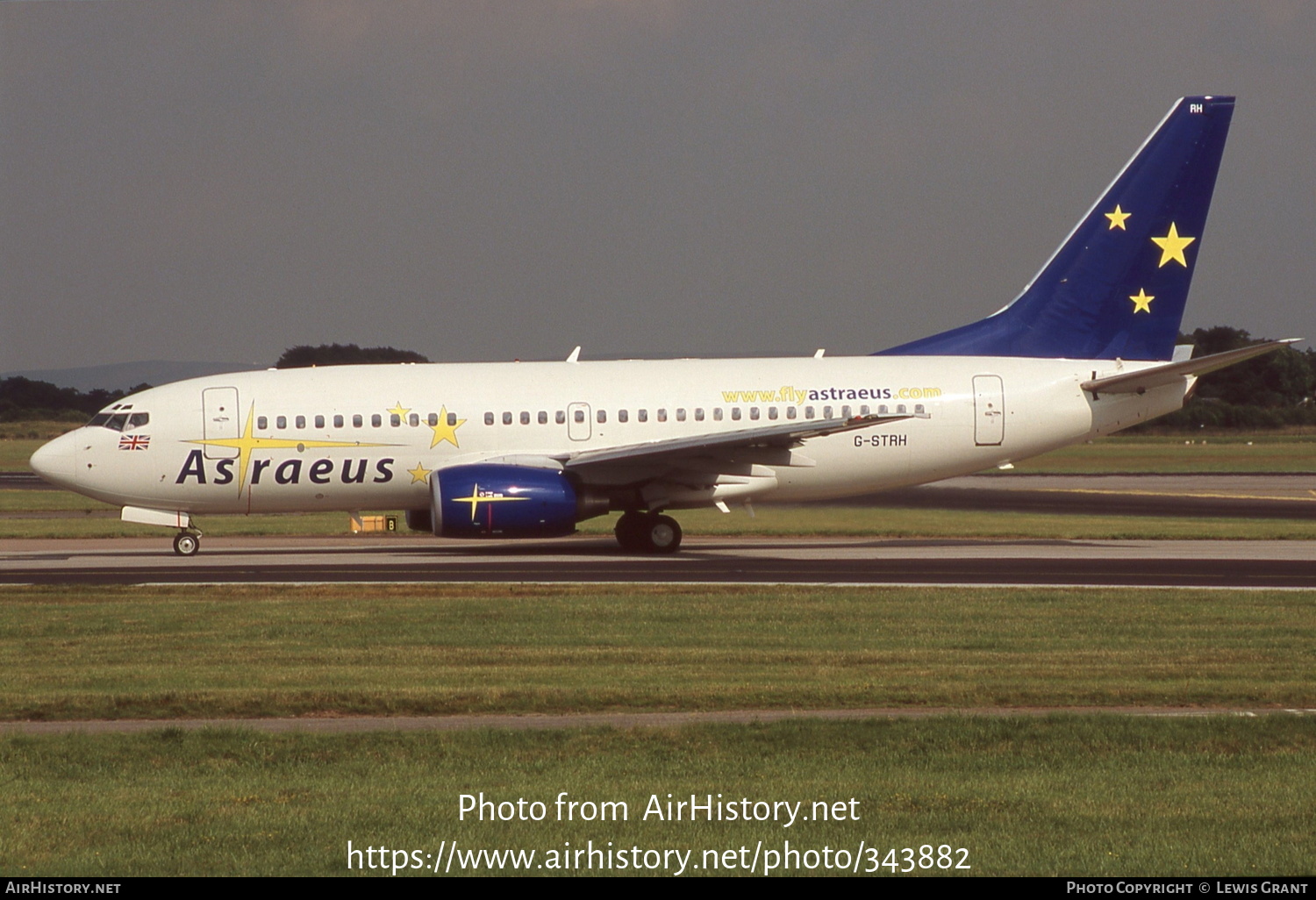 Aircraft Photo of G-STRH | Boeing 737-76N | Astraeus Airlines | AirHistory.net #343882