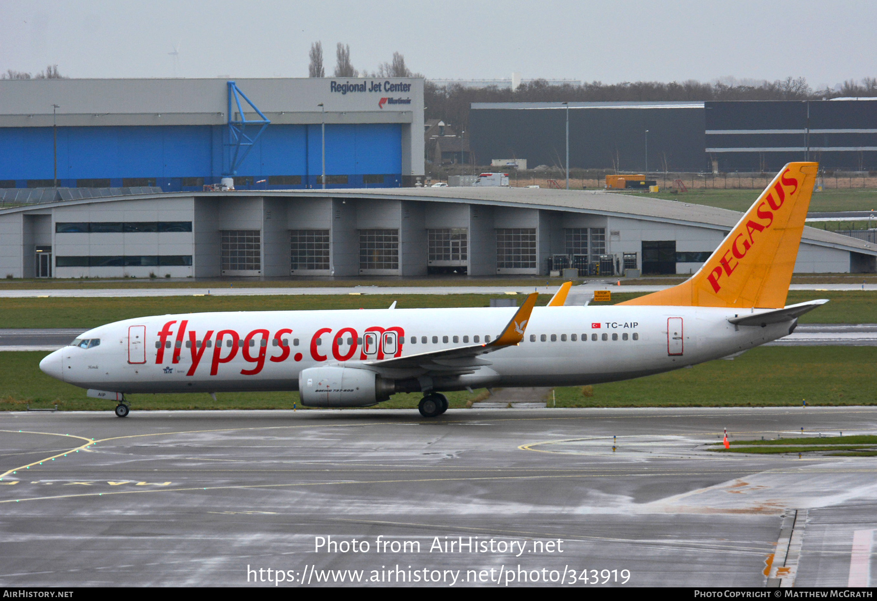 Aircraft Photo of TC-AIP | Boeing 737-82R | Pegasus Airlines | AirHistory.net #343919