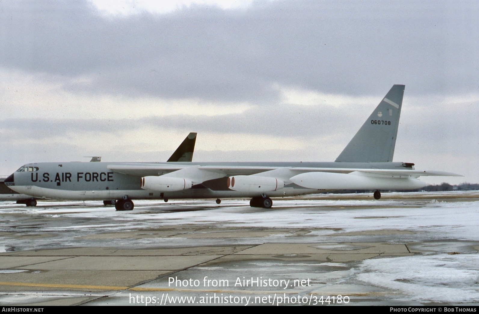 Aircraft Photo of 56-708 / 060708 | Boeing GB-52E Stratofortress | USA - Air Force | AirHistory.net #344180