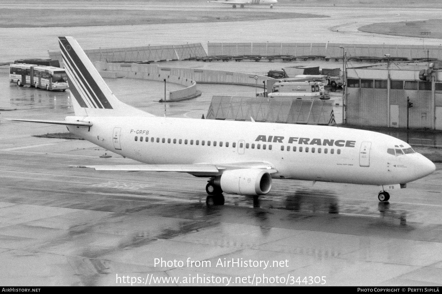 Aircraft Photo of F-GRFB | Boeing 737-36N | Air France | AirHistory.net #344305