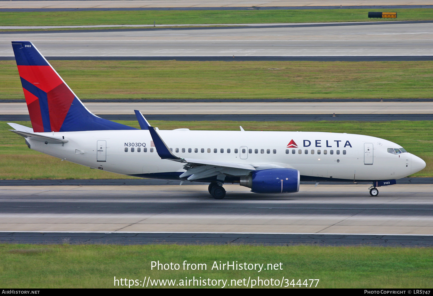 Aircraft Photo of N303DQ | Boeing 737-732 | Delta Air Lines | AirHistory.net #344477