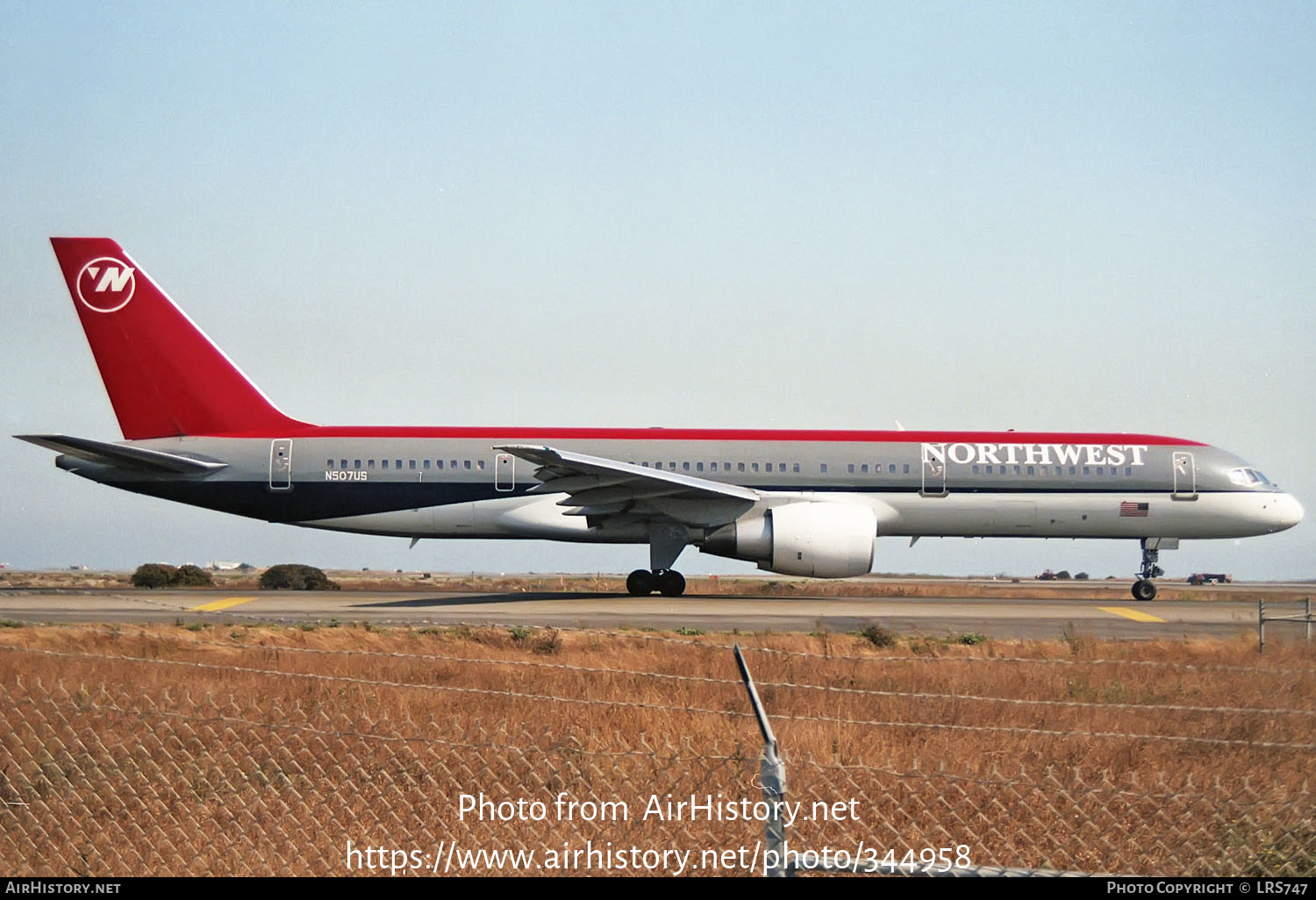 Aircraft Photo of N507US | Boeing 757-251 | Northwest Airlines | AirHistory.net #344958