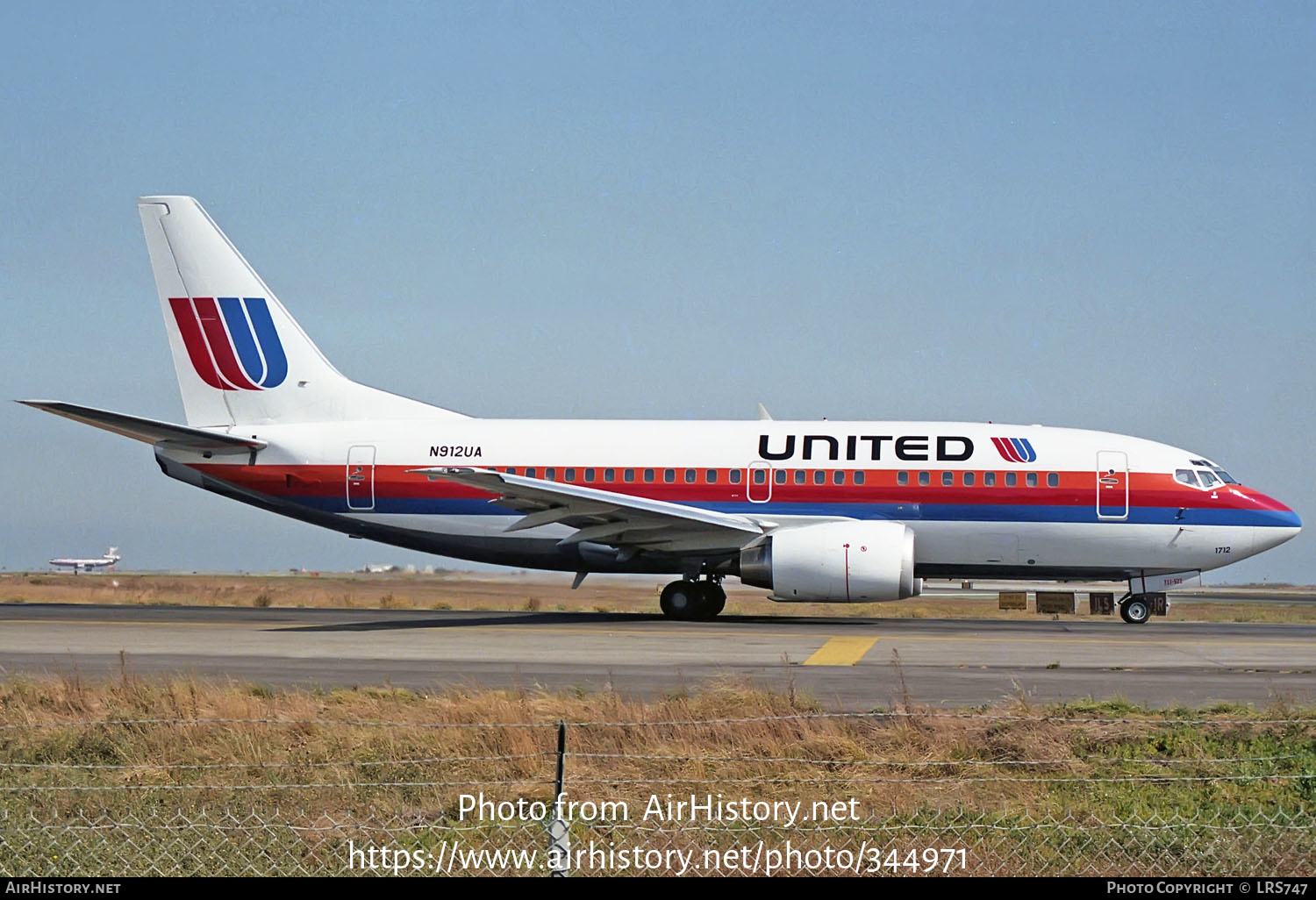 Aircraft Photo of N912UA | Boeing 737-522 | United Airlines | AirHistory.net #344971