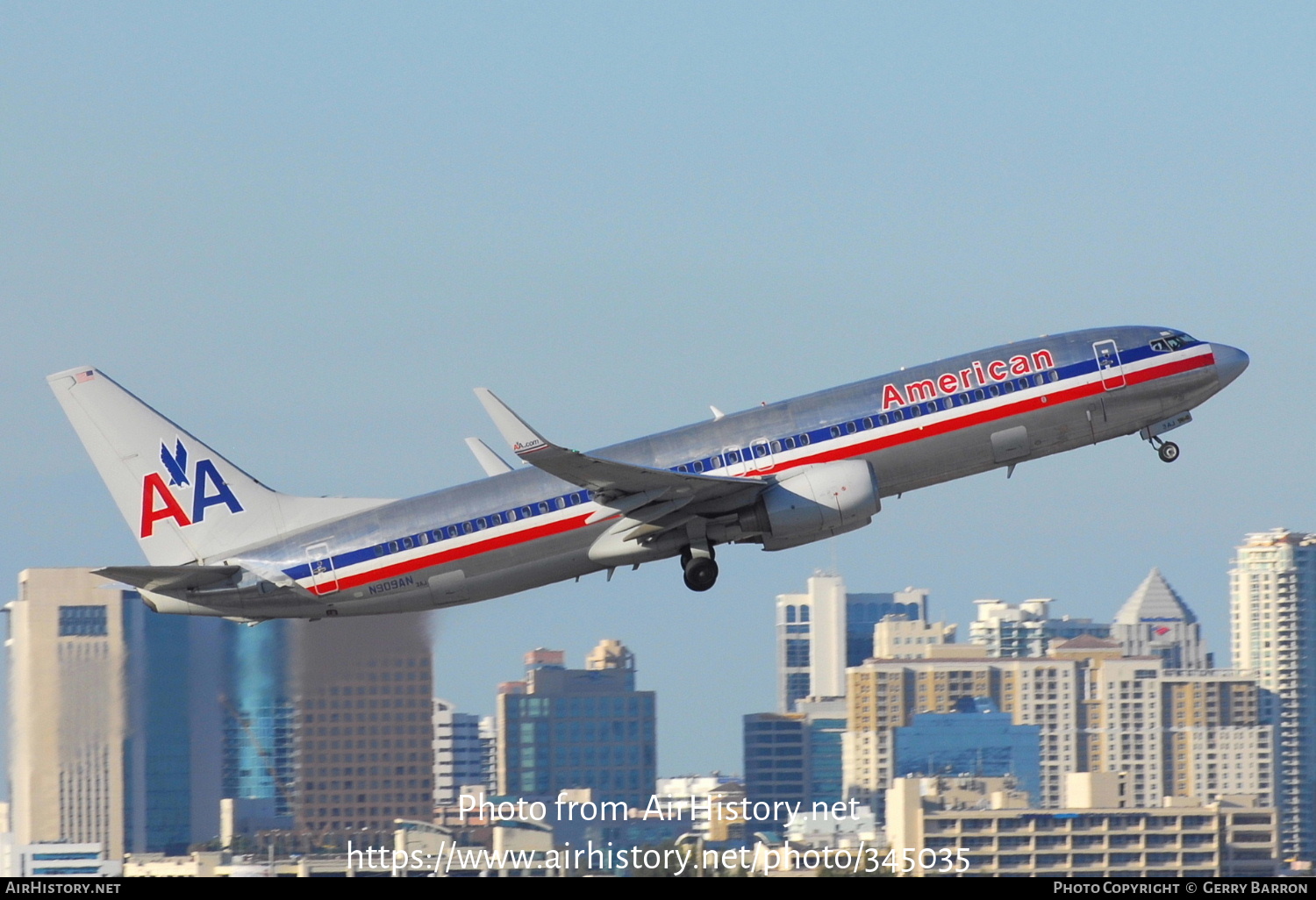 Aircraft Photo of N909AN | Boeing 737-823 | American Airlines | AirHistory.net #345035