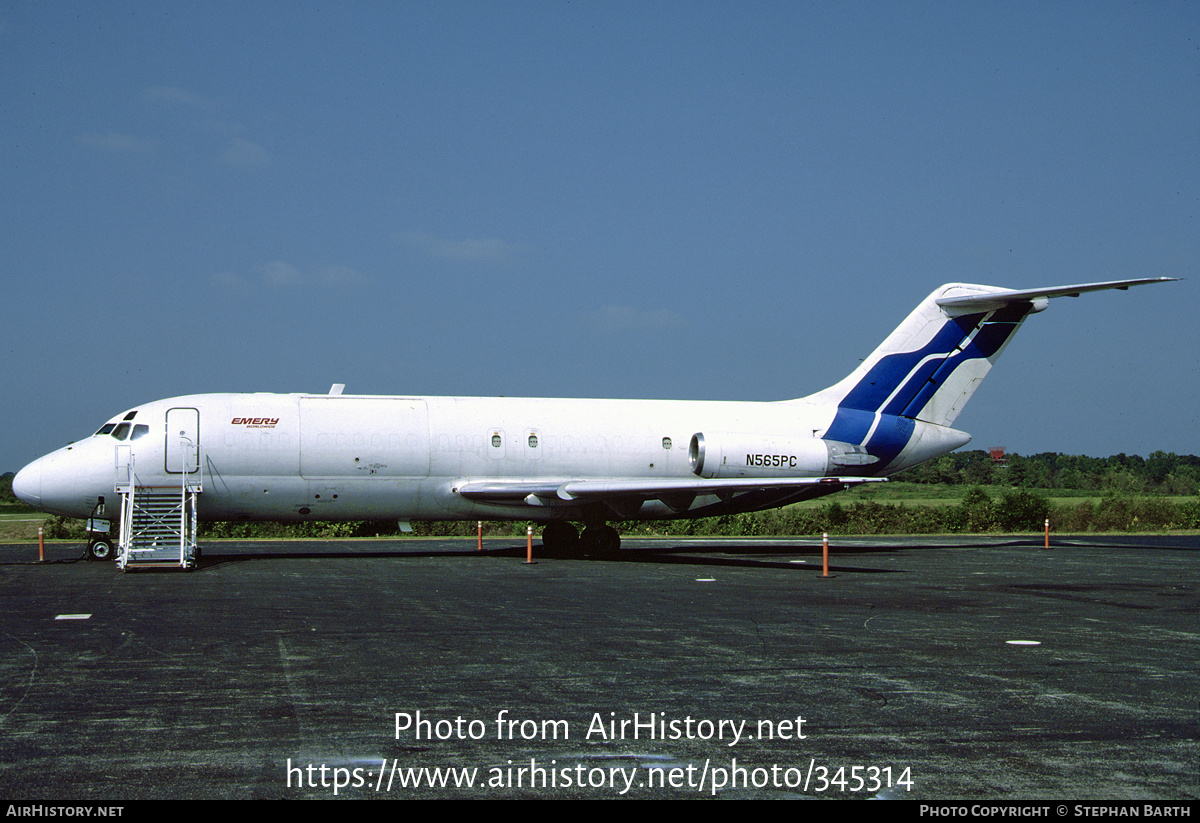 Aircraft Photo of N565PC | McDonnell Douglas DC-9-15RC | Emery Worldwide | AirHistory.net #345314