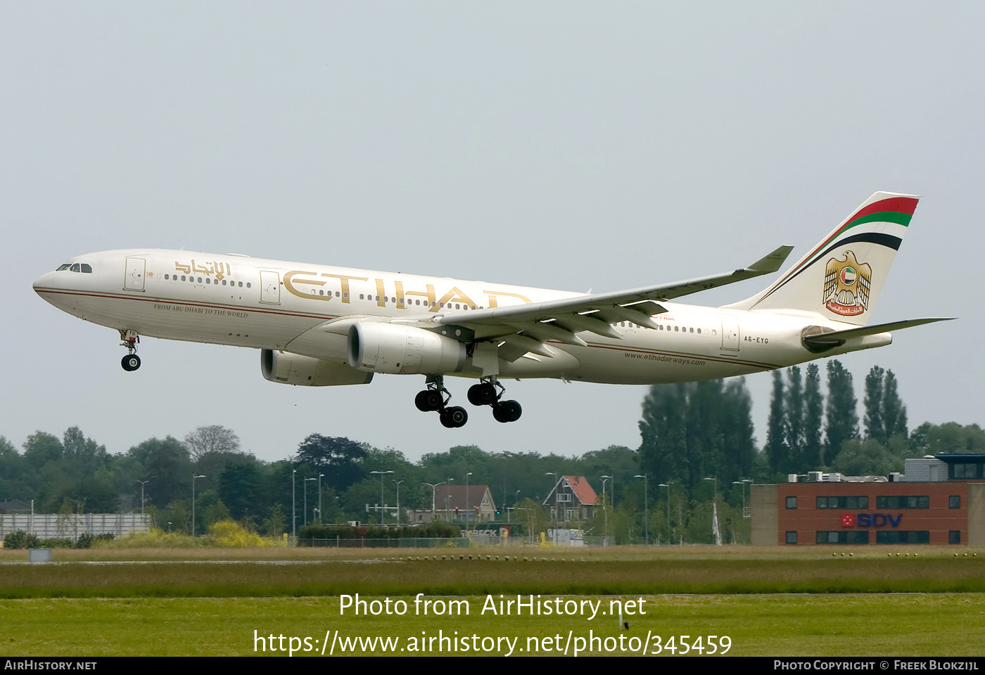 Aircraft Photo of A6-EYG | Airbus A330-243 | Etihad Airways | AirHistory.net #345459