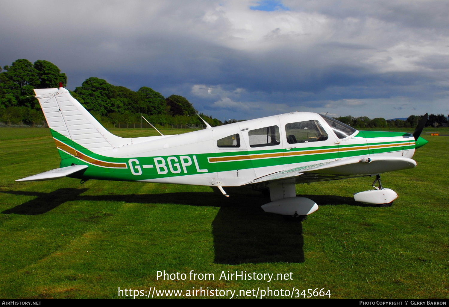 Aircraft Photo of G-BGPL | Piper PA-28-161 Warrior II | AirHistory.net #345664