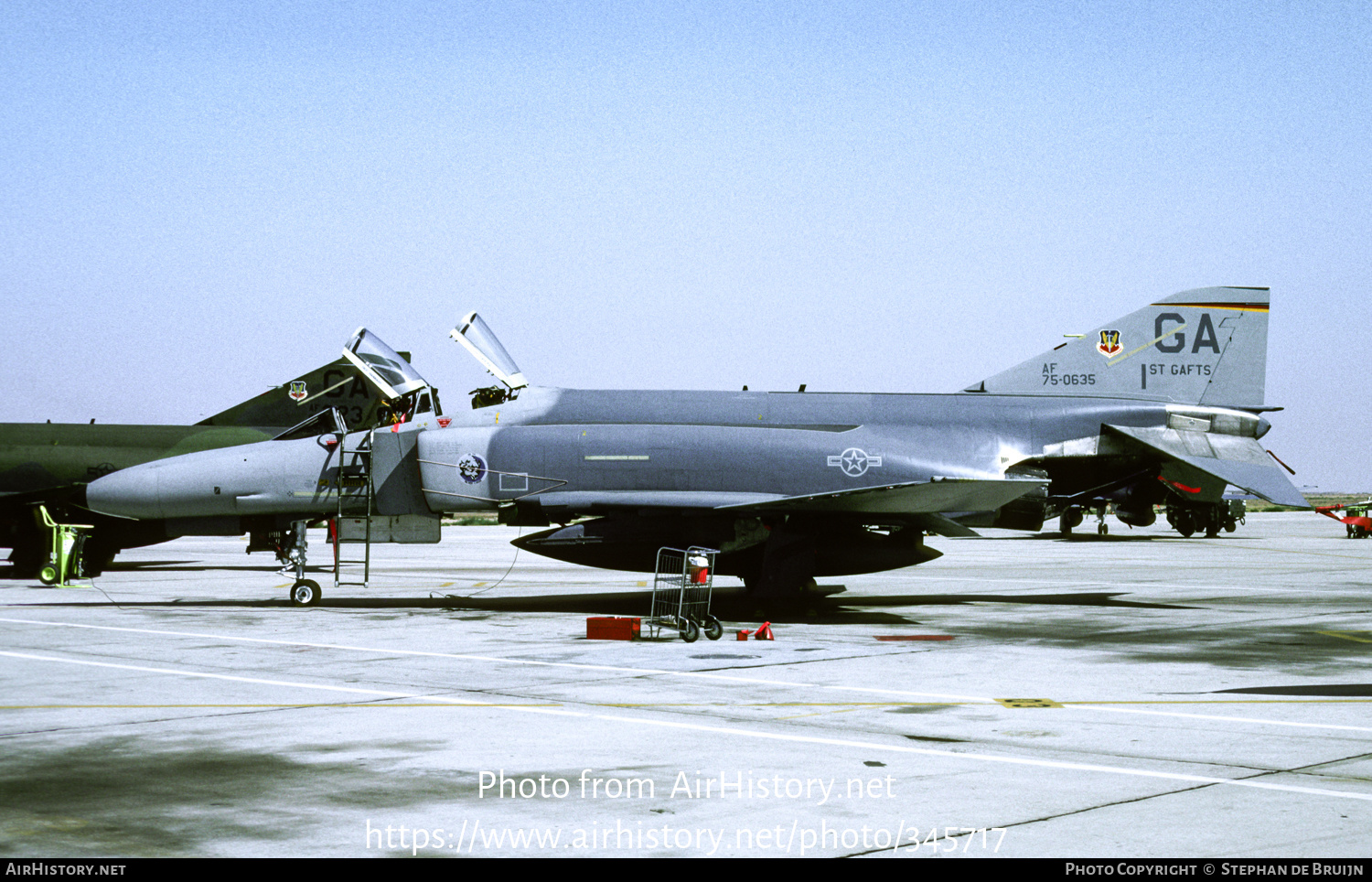 Aircraft Photo of 75-0635 / AF75-635 | McDonnell Douglas F-4E Phantom II | USA - Air Force | AirHistory.net #345717