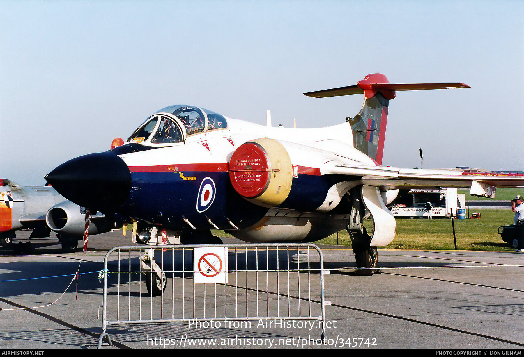 Aircraft Photo of XW987 | Hawker Siddeley Buccaneer S2B | UK - Air Force | AirHistory.net #345742