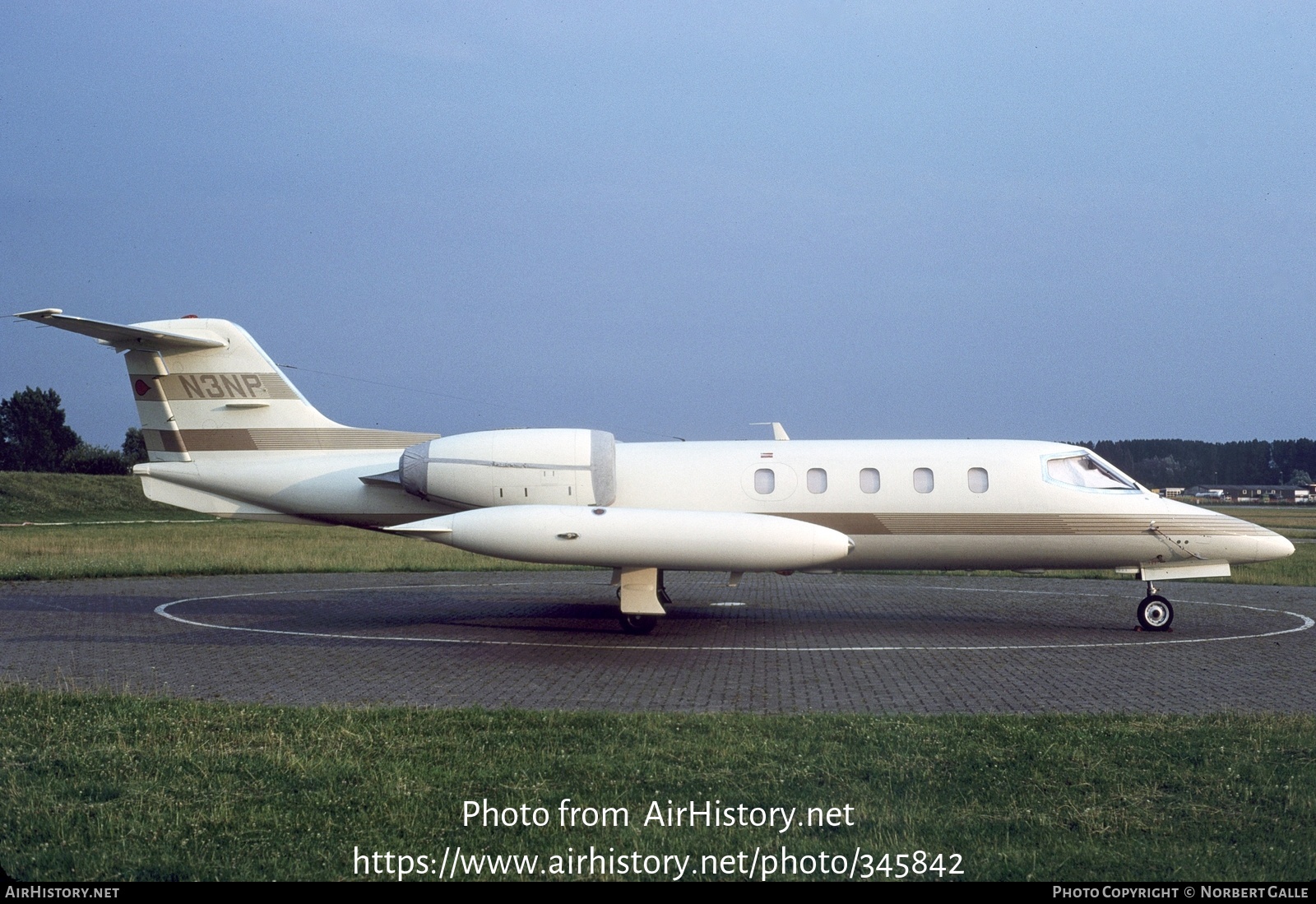 Aircraft Photo of N3NP | Gates Learjet 36A | AirHistory.net #345842