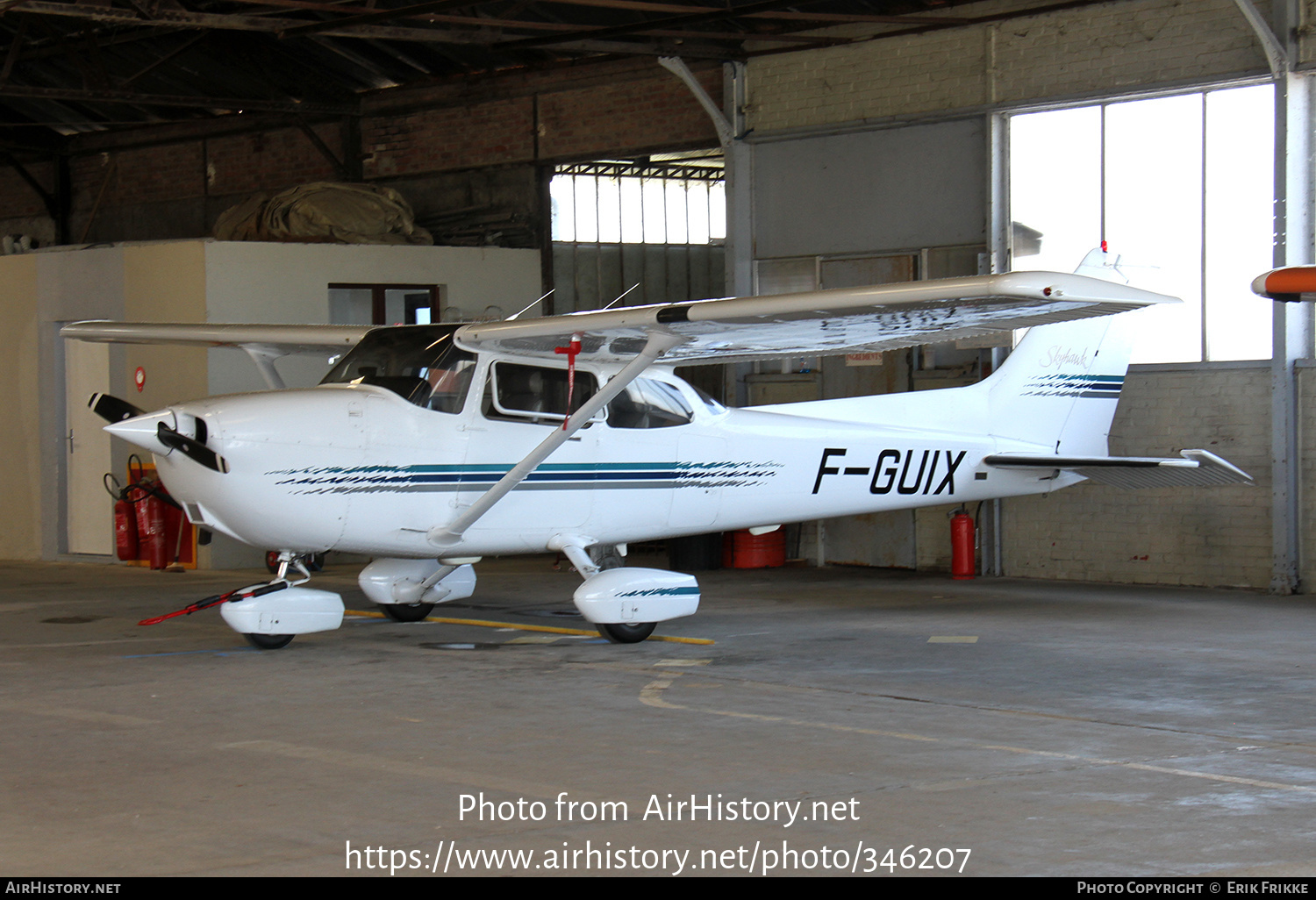 Aircraft Photo of F-GUIX | Cessna 172R Skyhawk | AirHistory.net #346207