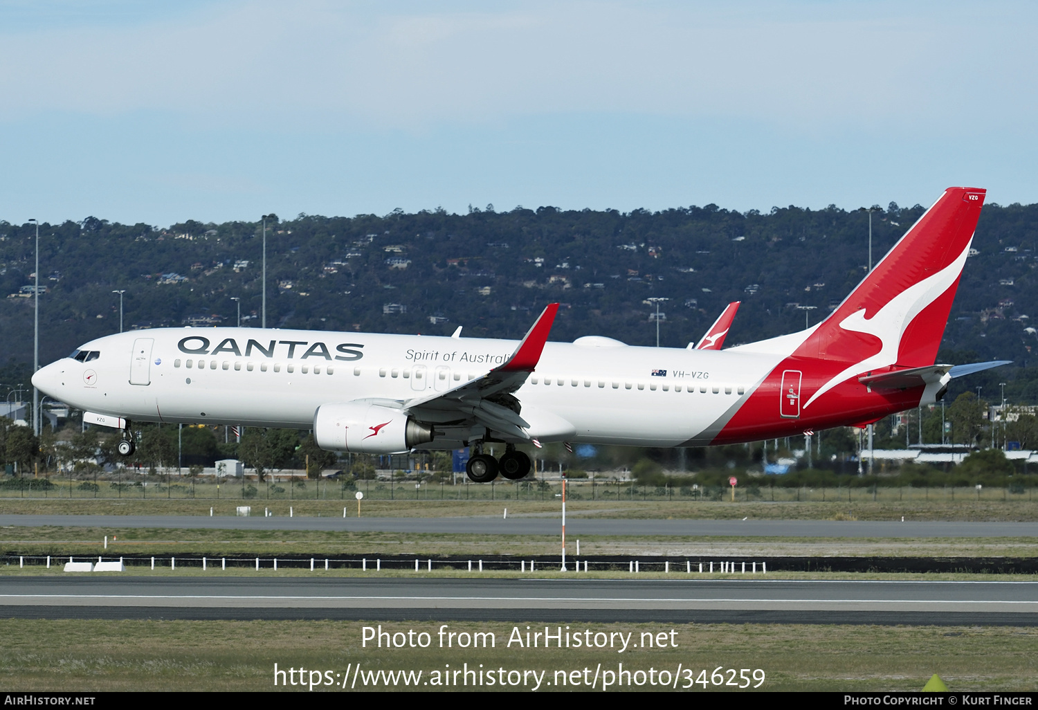 Aircraft Photo of VH-VZG | Boeing 737-838 | Qantas | AirHistory.net #346259