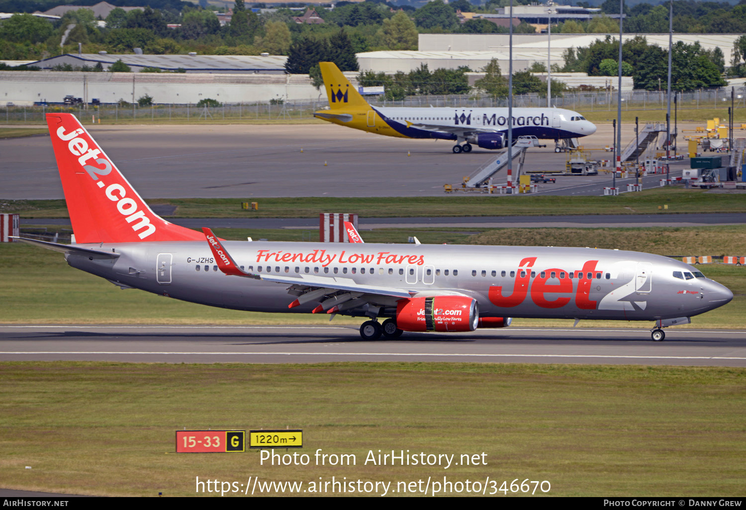 Aircraft Photo of G-JZHS | Boeing 737-800 | Jet2 | AirHistory.net #346670