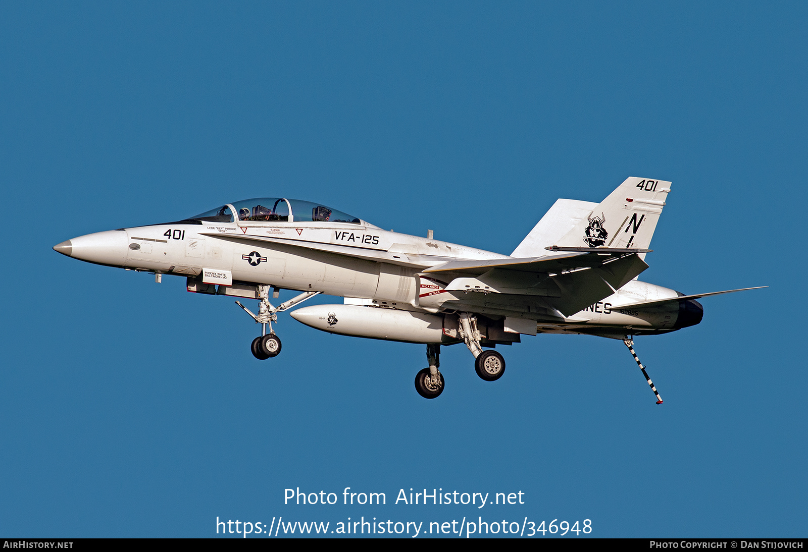 Aircraft Photo of 162885 | McDonnell Douglas F/A-18B Hornet | USA - Navy | AirHistory.net #346948