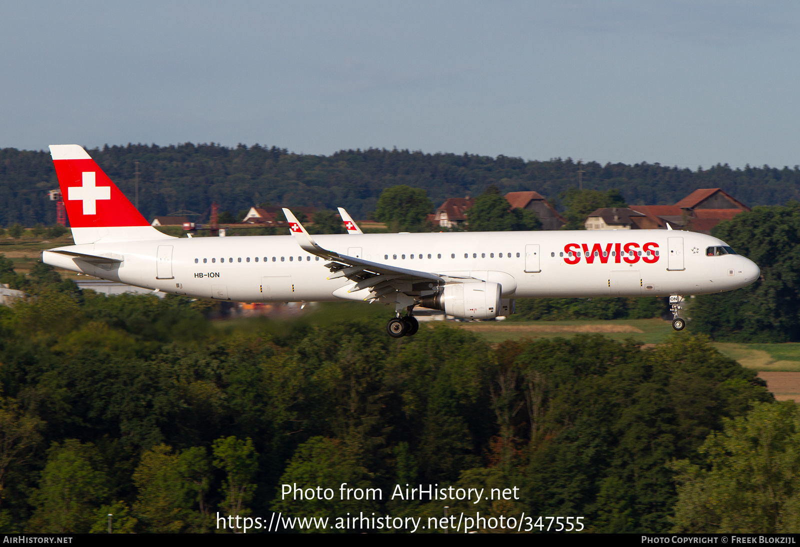 Aircraft Photo of HB-ION | Airbus A321-212 | Swiss International Air Lines | AirHistory.net #347555