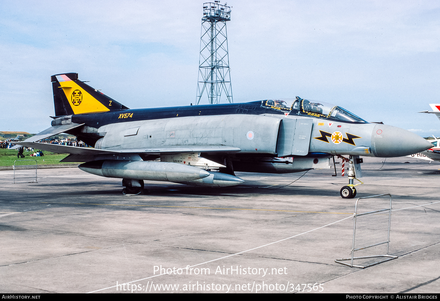 Aircraft Photo of XV574 | McDonnell Douglas F-4K Phantom FG1 | UK - Air Force | AirHistory.net #347565